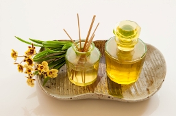 jojoba massage oil